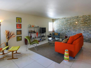 Sagewood Mid-Century Delight Condo, Palm Springs
